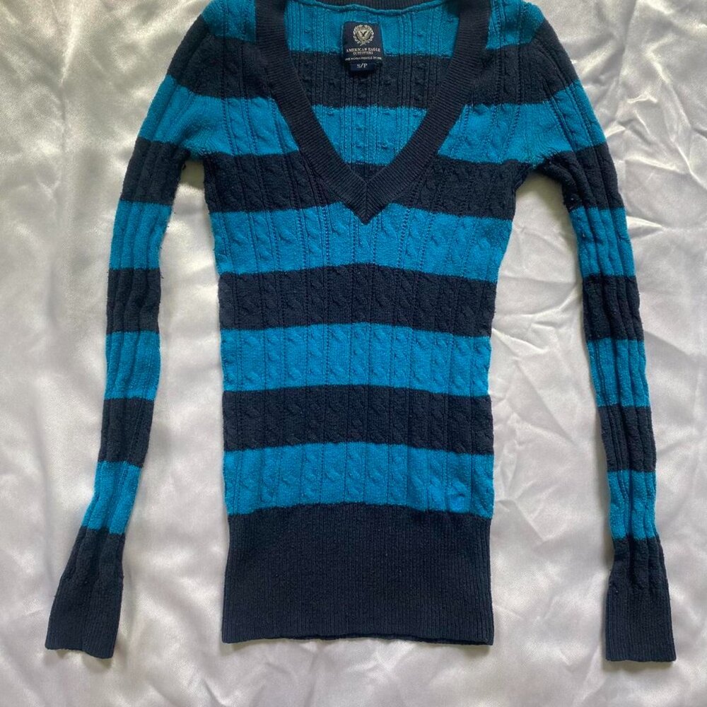💙🌸Y2k American Eagle Striped Cable Knit Sweater Top🌸💙